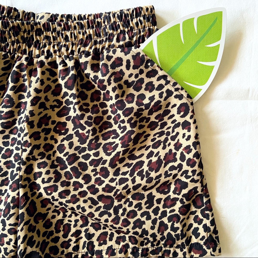 Girls Cheetah Print Pull On Shorts Size L(10/12) - Picture 2 of 10